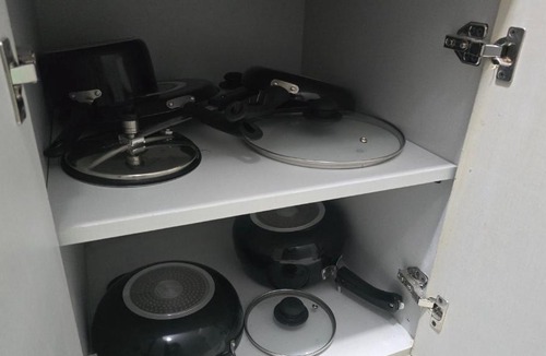 Sainik Farm Apartment | Saket homestays ignou road serviced apartment