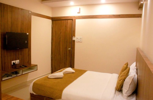 Hosur Hotel | Sakura Inn