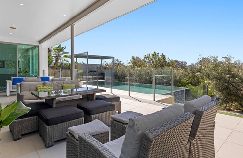 Kingscliff House | Salt Beach Escape - Views, Pool & Pet-Friendly
