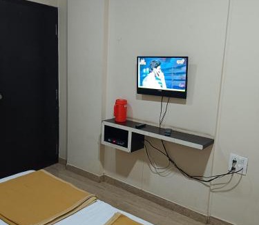 Akalkot Cabin | Samraj Lodge