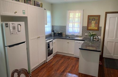 Walhalla House | Sancreed Cottage