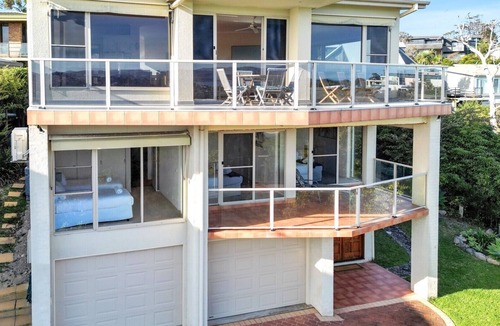 Merimbula House | Sapphire Views - Merimbula