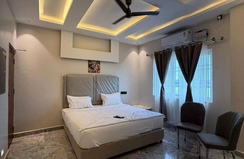 Madurantakam Hotel | Sasikala Residency