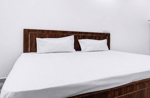 Kanpur Hotel | SatyaKala Mandap