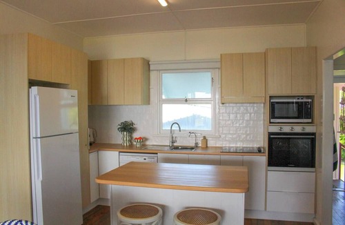 Brooms Head Cottage | Seashells Beach House, Brooms Head – Your Absolute Beachfront Family Escape