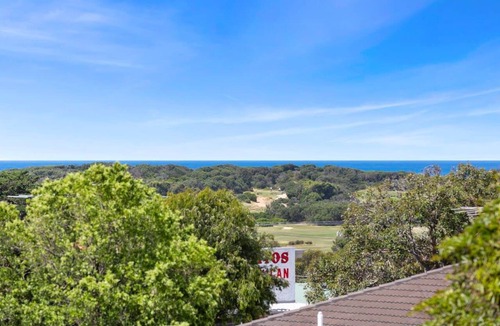 Torquay House | Seaside Style - Modern Coastal Retreat with Ocean Views