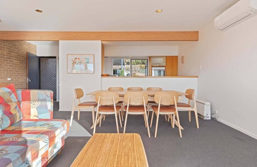 Pambula Beach Apartment | Seaview Pambula Beach