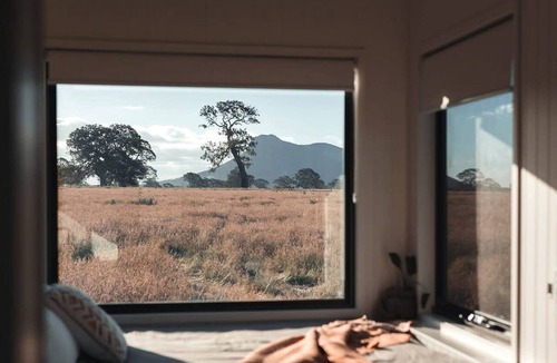 Dunkeld Cabin | Secluded Tiny House with Mountain Views in Victoria