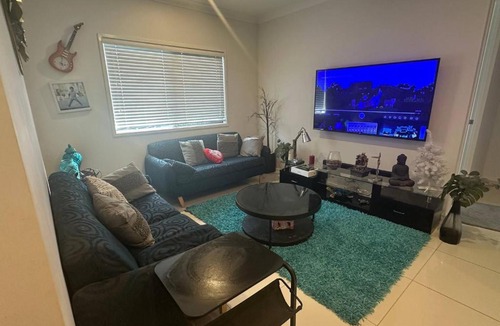 Caloundra West House | Serene Guest Room Retreat in Caloundra West