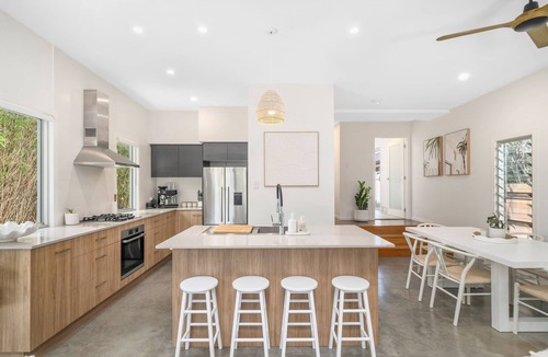 Scarborough House | "Serenity & Poolside Sun" -