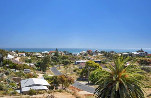 Yanchep House | Serindipity - 180 Degrees ocean view