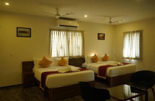 Teynampet Hotel | SESHA RESIDENCY