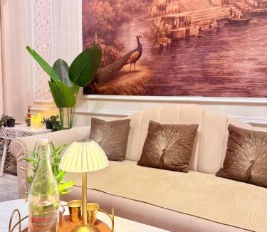 Varanasi Hotel | Shaam e Banaras Villas and retreat