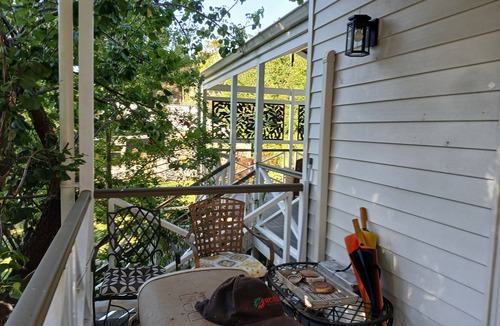 Balingup Villa | Sheemore Cottage and Chalets ☘️Balingup wa.where a relaxing break awaits you