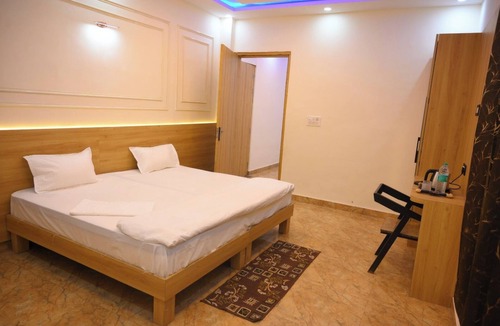 Kannauj Hotel | Shivaay Garden