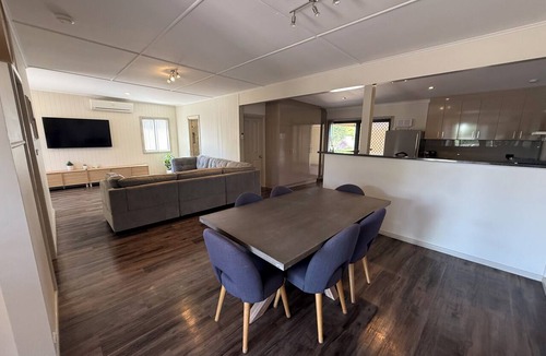 Dalrymple House | Shore Beats Work - Large entertaining area! Dog friendly!