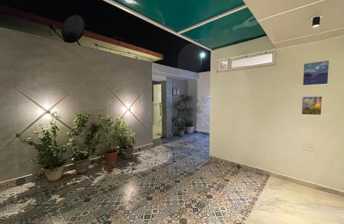 Faizabad Bed & Breakfast | Shri Mahalakshmi Homestay