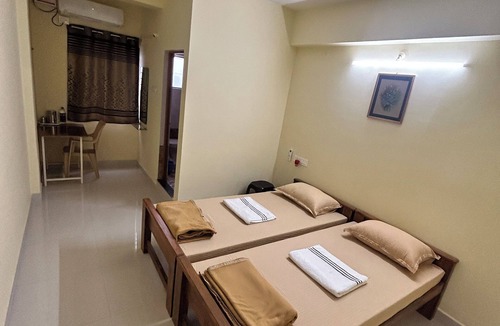 Hubli Hotel | Shubham Suites & Party Hall