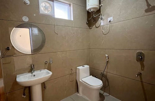 Naddi Bed & Breakfast | Silk Route Deluxe Valley View Room With Balcony