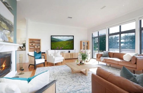 East Kangaloon House | Silos