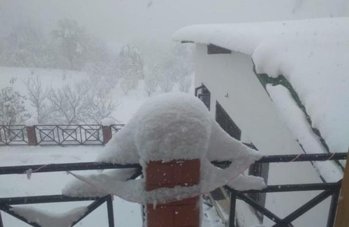 Mukteshwar Villa | Sky Touch Cottaage & Stays, Luxury mountains view villa, mukteshwar