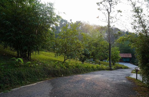 Krishnagiri Resort | Skyleaf Resort