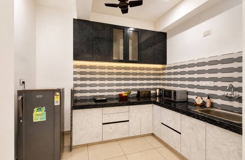 Bedla Apartment | Smart 2BHK at Lakecity Apartments by Viraalay
