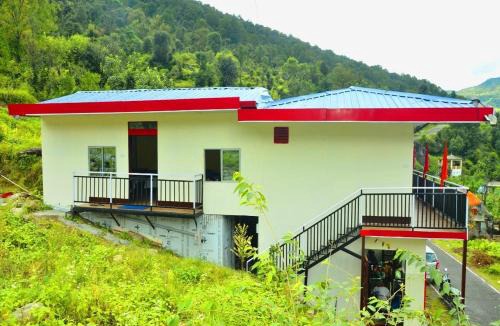 Dugalbitta House | Snow Hills Homestay by StayApart, Ukhimath