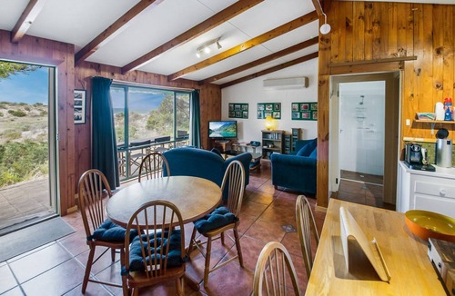 Carrickalinga House | Socks 'n' Sandals - 34 Riverview Drive