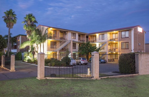 Rivervale Apartment | Spacious & Cosy Self-contained Apartment