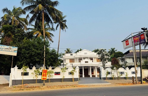 Perumbavoor House | Spacious, fully air-conditioned 4-bedroom ensuite home