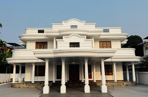 Perumbavoor House | Spacious, fully air-conditioned 4-bedroom ensuite home