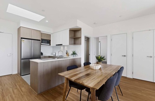 Cannington Apartment | Spacious Newly 2 Bed Unit with Onsite Parking