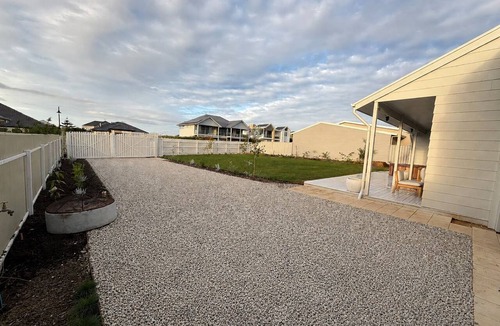 Sellicks Beach House | Spacious, relaxed coastal beach house