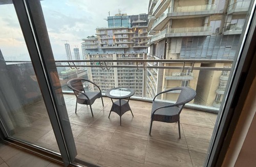 Noida Apartment | spira.staycation