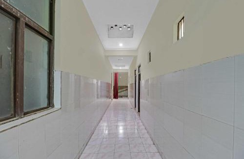 Etmadpur Hotel | SPOT ON Hotel 7G