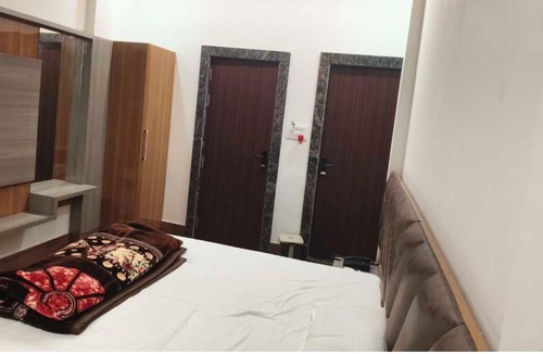 Etawah Hotel | SPOT ON Kanha Hotel