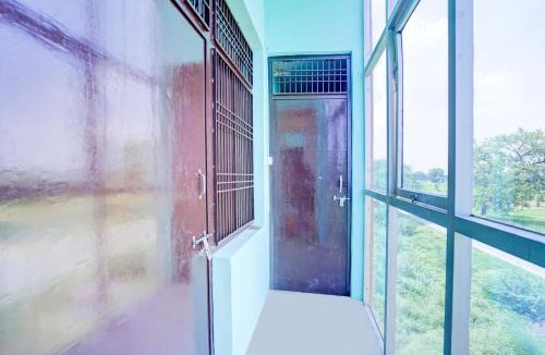 Atrauli Hotel | SPOT ON SKY BLUE HOTEL
