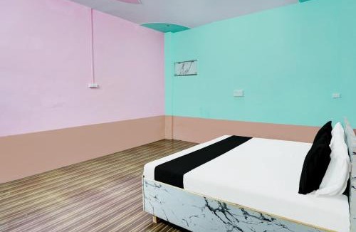 Atrauli Hotel | SPOT ON SKY BLUE HOTEL