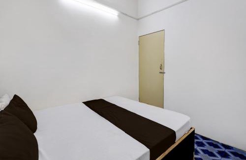 Sidhauli Hotel | SPOT ON Vs Grand