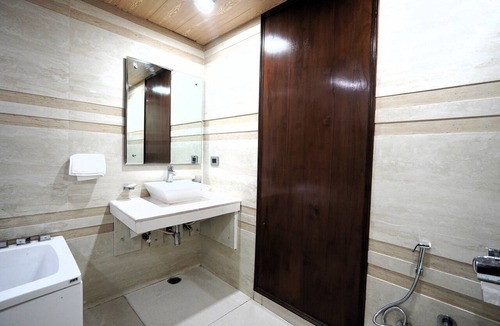 Pathankot Hotel | Spring Hill Resort- Pathankot