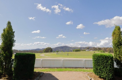 Tenterfield Cottage | Spring View Cottage Tenterfield