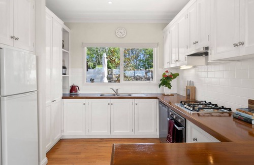 Spring Hill Other | Springhill Views-Country Retreat-sleeps12