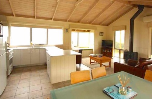Skenes Creek North Other | SRI MENANTI COTTAGE @ IMPIANA