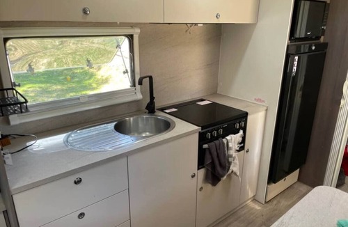 Werribee House | Star Crafter - home on wheels Cozy private studio with all the amenities