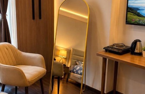 Jaypee Greens Apartment | Stayspot