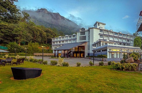 Udumbanchola Resort | Sterling Munnar