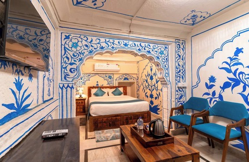Gulab Sagar Hostel | Storica Stays