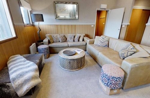 Perisher Valley Apartment | Studio Loft 9-1 - A well appointed self contained studio loft apartment