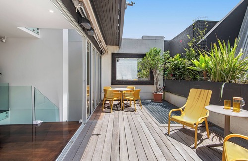 Richmond House | Stunning Executive Townhouse in Richmond, Melbourne